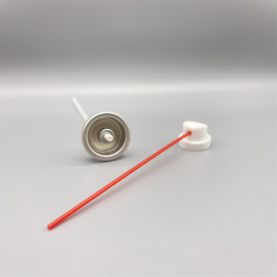 Low-Drift WD-40 smeermiddelklep voor buiten- en winderige omstandigheden met gerichte spuitstroom.