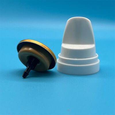 Ultra-precieze gezichte haarmousse-afgietstuk voor gedetailleerd stylingwerk en kapsteropleiding met geconcentreerde stroom