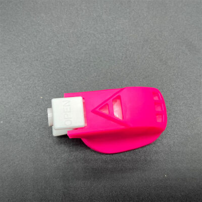 Professioneel spuitpistool met spuitbus voor reinigers en schuimspuitbussen