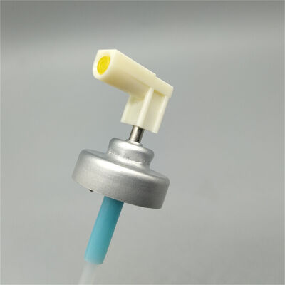 Gebruiksvriendelijke doseerklep voor vereenvoudigde vloeistofbehandeling met kalibratie en reiniging zonder gereedschap